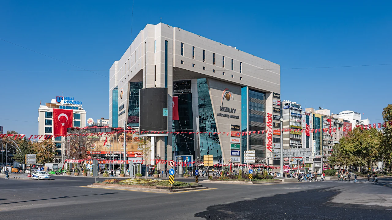 Kızılay Fayans Ustası – Ankara’nın Kalbinde Profesyonel Fayans ve Seramik Hizmeti